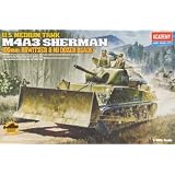 1 35 M4A3 Sherman 105mm W M1