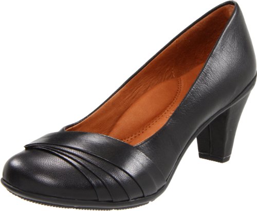 Gentle Souls Women's O'ffering Pump