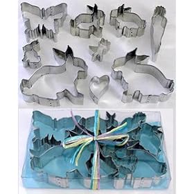 R & M Easter Bunny 9 Piece Cookie Cutter Set With Carrot Gift Box