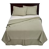 Fieldcrest® Luxury Matelasse Coverlet - Green (King)