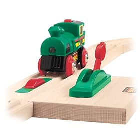Autostop and Start Engine and Track Set by Brio