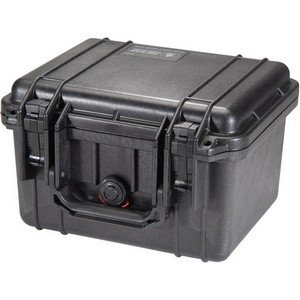 Pelican 1300-000-110 Small DSLR Camera Case