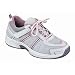 Women's 910 Athletic Shoe Color: White / Pink, Size: 5.5, Width: M (Medium)