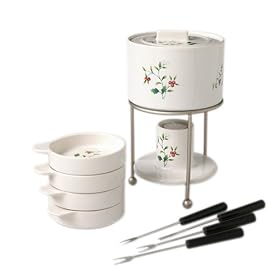 Pfaltzgraff Winterberry Fondue Set by Pfaltzgraff