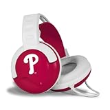 MLB Fan Jams DJ-Style Headphones