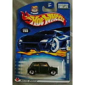 Hot Wheels 2002 Mini Cooper #200 GREEN