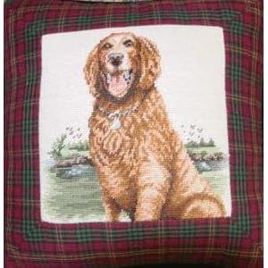 Christmas Golden Retriever Petit Red Plaid Pillow
