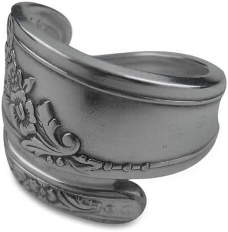 Silverware Ring, Queen Bess II By Oneida, Sizes 6-12 (8)