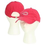 Chicago Bears Women's "Fashionista" Weathered Adjustable Baseball Hat - Hot Pink