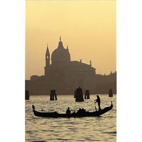 photographie boats in front of San Giorgio Maggiore est disperible en (L x H): 20 x 30 cm de J. D...
