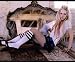AVRIL LAVIGNE 8x10 Musician Photo Signed In-Person