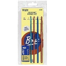Boye Aluminum Crochet Hook Set with Bonus Scissors