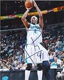 James Posey autographed 8x10 Photo (New Orleans Hornets)