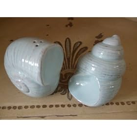 GISELA GRAHAM SHELL DESIGN SALT AND PEPER POTS
