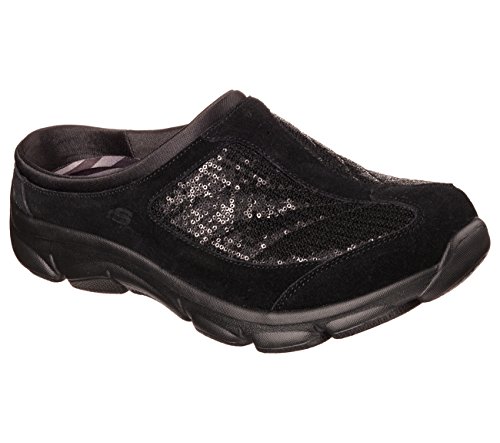 Skechers Women's Relaxed Fit Comfy Living Clog