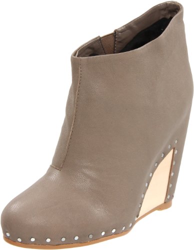 N.Y.L.A. Noelle Wedge Boot