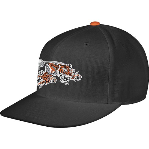 Mitchell & Ness Cincinnati Bengals Fitted Throwback Hat 8 1/4
