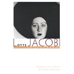 Lotte Jacobi Photographs (Pocket Paragon)