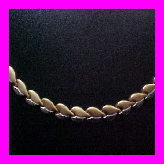 MAGNETIC THERAPY Leaf Necklace relieve HEADACHES & NECK PAINS