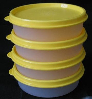 Tupperware Lil Wonders Bowl Set of 4 with Yellow Seals