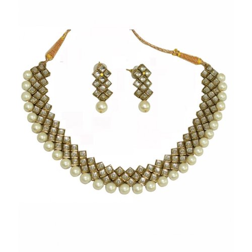 Browse Dazzling Kundans - Page 1