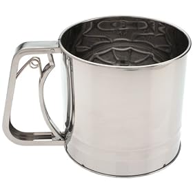 Amco 5-Cup Sifter by Amco