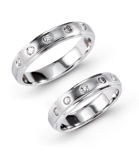 14k White Gold Bezel Diamond Matching Wedding Band Set