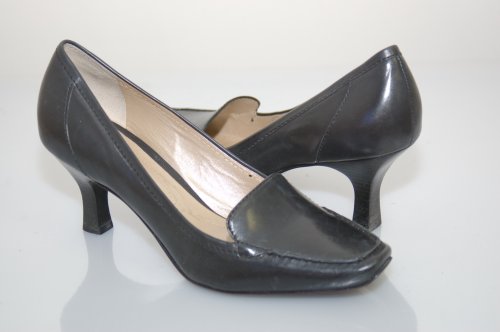 Wedding Shoes: Arturo Chiang Women's Mollie Mid Heel Tailored Pump-Arturo Chiang Wedding Shoes-Arturo Chiang Wedding Shoes: Arturo Chiang Women's Mollie Mid Heel Tailored Pump-Pump Wedding Shoes