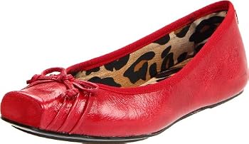 Jessica Simpson Women's Leve Flat