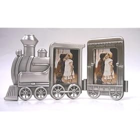 2 - 2�3 - Choo Choo Locomotive & 1 Train Car