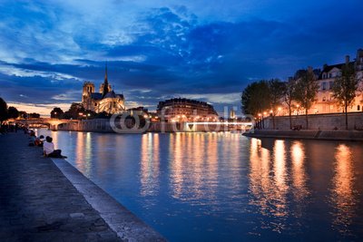 Wallmonkeys Peel and Stick Wall Decals - Notre Dame Vu Large - 24