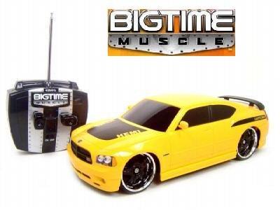 41EFwLl8E1L Jada Dub City Big Time Muscle Radio Remote Control Yellow 2006 Dodge Charger Hemi Daytona R/T 1:16 Scale RC Car