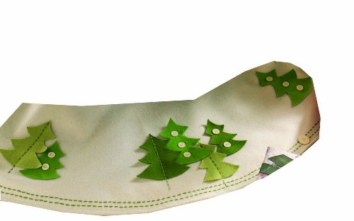 Tag Winter Wonderland Trees Woodland Holiday Decorated Felt Christmas Tree Skirt - 52 Tag Winter Wonderland Trees Woodland Holiday Decorated Felt Christmas Tree Skirt - 52