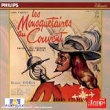 Revue   / Les Mousquetaires au couvent