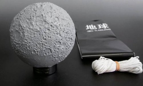 BCC 立体月球儀