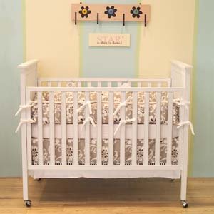 dick crib white