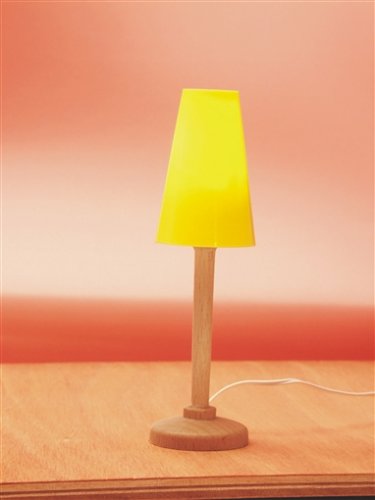 Selecta 4701 - Stehlampe gelb f&uuml;r die Puppenstube - mit Gl&uuml;hbirne und Kabel mit Stecker Preisvergleich
