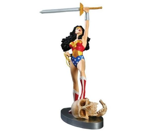 JLA (Wonder Woman #181) Cover To Cover Wonder Woman Statue-image