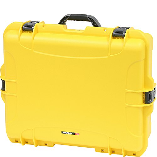 Nanuk 945 Hard Case with Padded Divider (Yellow)