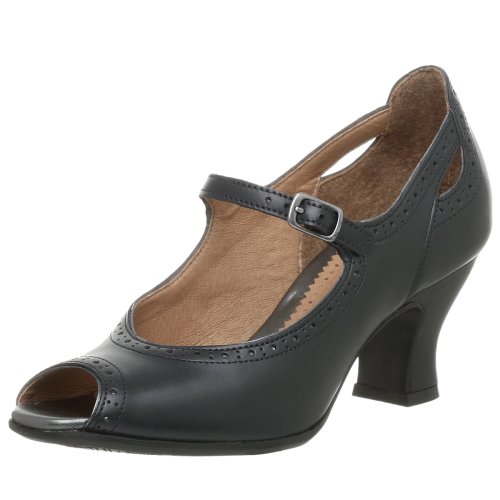 Clarks Women's Kendra Mary Jane Pump