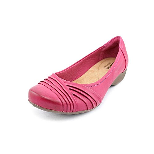 Clarks Women's Propose Pixie Slip-On Dress Shoe - Wide