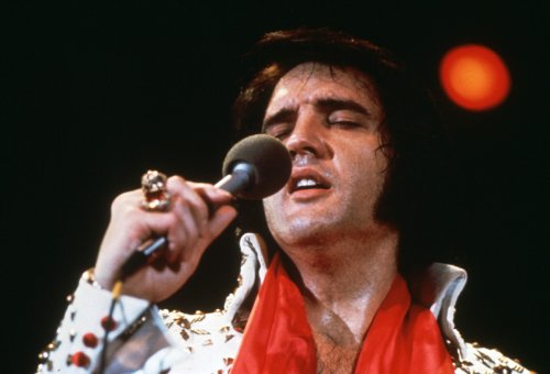 Elvis on Tour image
