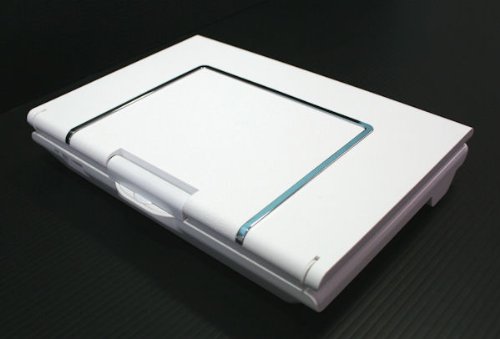 REAL LIFE JAPAN　9インチTFT液晶ＤＶＤプレーヤーホワイト　RV900-WH