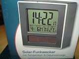infactory Solar-Funkwecker DCF mit Kalender & Thermometer