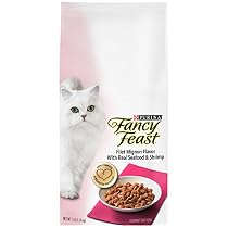 Purina Fancy Feast Gourmet Dry Cat Food, Filet Mignon Flavor With Real Seafood & Shrimp, 7-Pound Bag, Pack of 1
