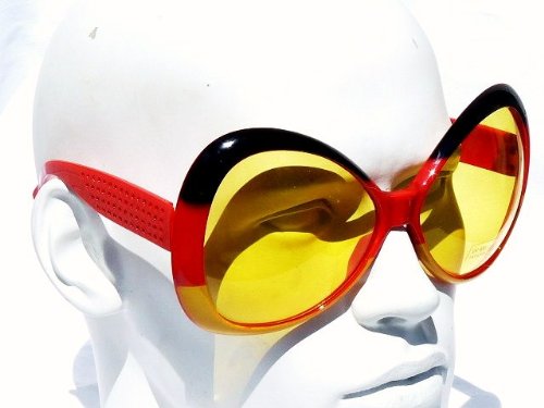 B023 XXL WM 2010 FUN & FAN BRILLE Sonnenbrille mit UV-Schutz !!! Total CRAZY