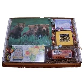 Alyeska Gift Box with Mouse Pad, Sausage, Cheese