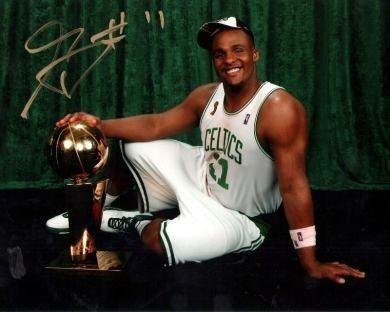 Glen Davis Autographed Photograph - 16x20 Boston Celtics NBA - Autographed MLB Photos