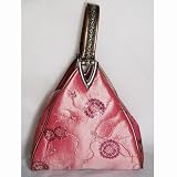 Triangular Synthetic Silk Clutch Handbag - Coral