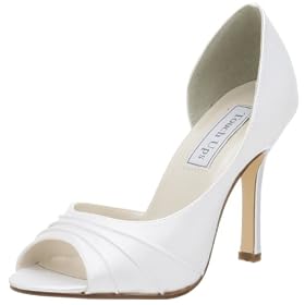 Touch Ups Womens Flash Dyeable Pump